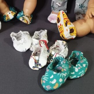 chaussons poupées