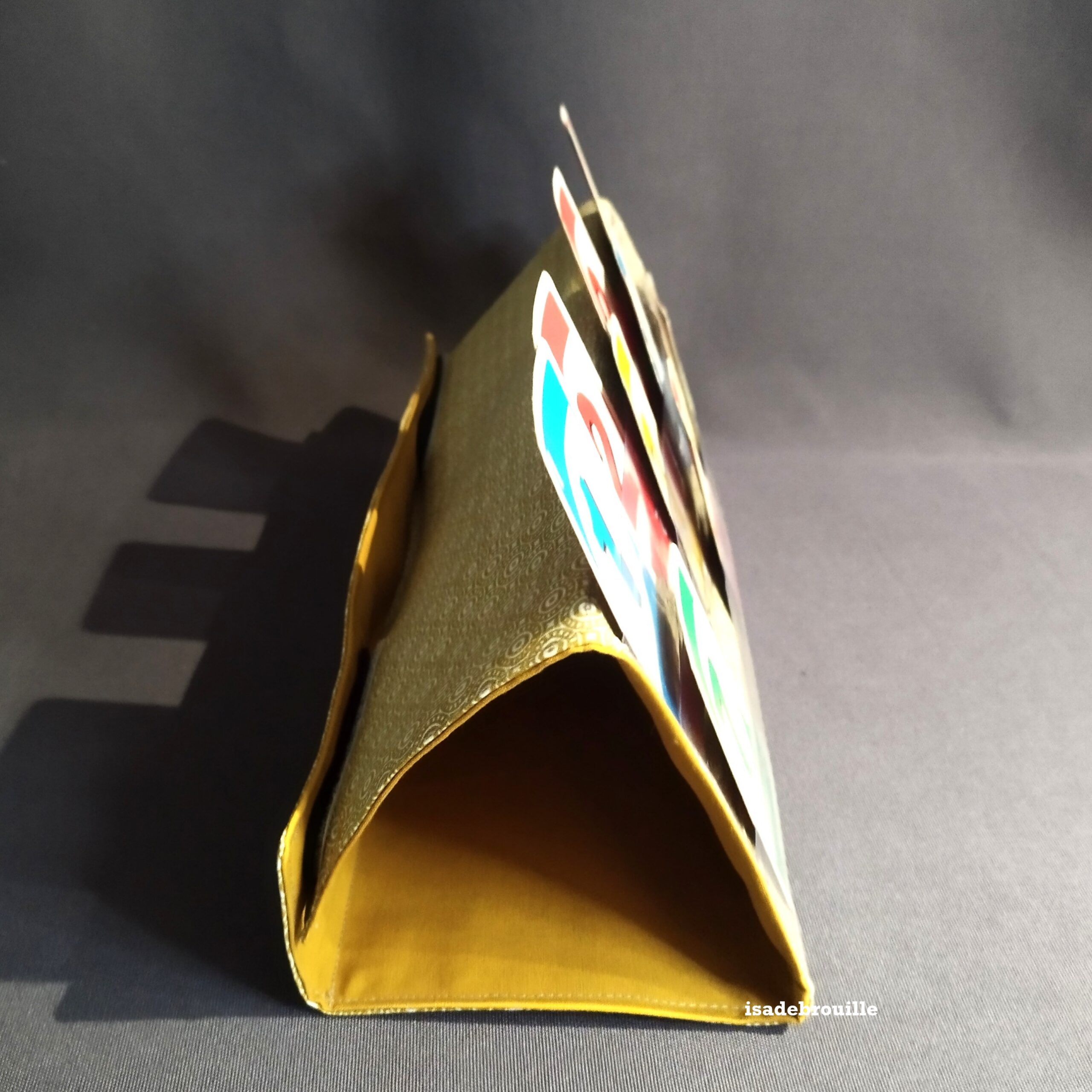 porte carte à jouer géométrie doré – Image 3